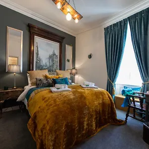 The Jeffrey Street Retreat Edinburgh